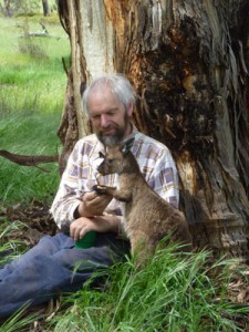 The-bushman-and-his-mate---Bob-&-Lauru